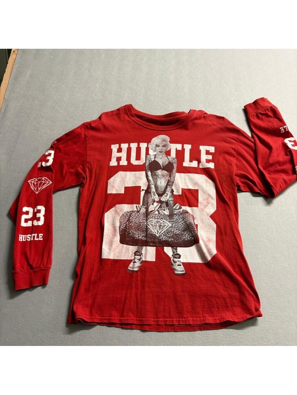 Hustle 23 Marilyn Monroe Tattoo Long Sleeve Shirt Mens Large Red Graphic Tee